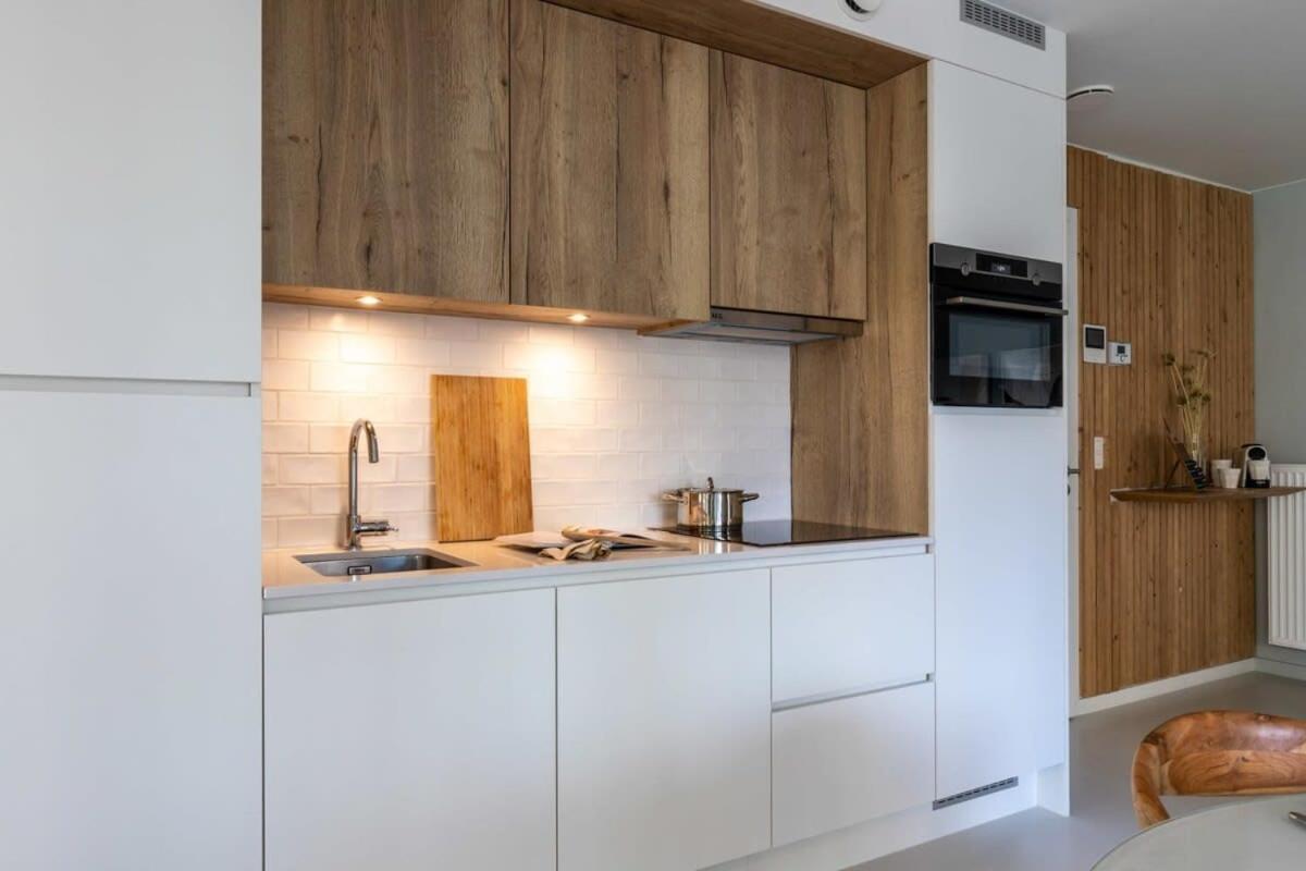 Huswell - Queen At Sea: Modern 2 Bedroom Apartement 奥斯滕德 外观 照片
